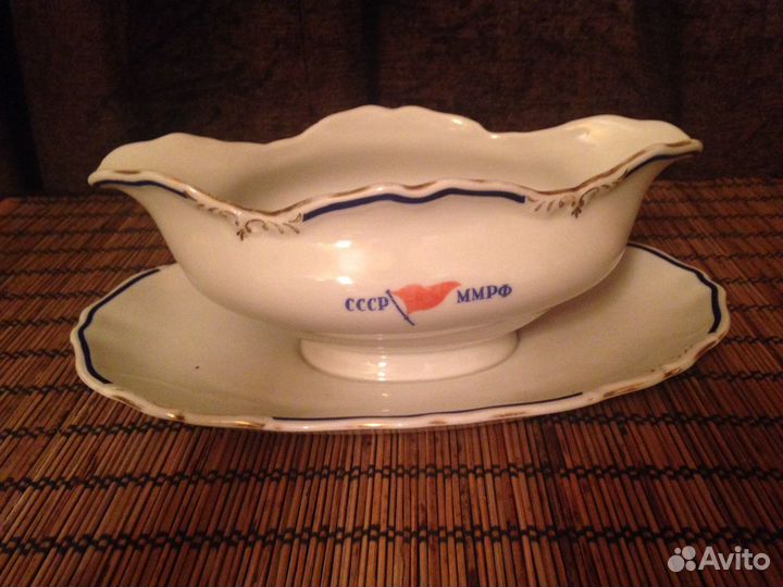 Соусница старинная. Редкая вещь