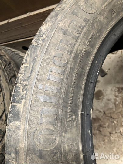 Continental ContiPremiumContact 2 215/55 R17 94V