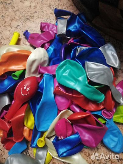 Декор,сердечки плетеные, шарики надувные