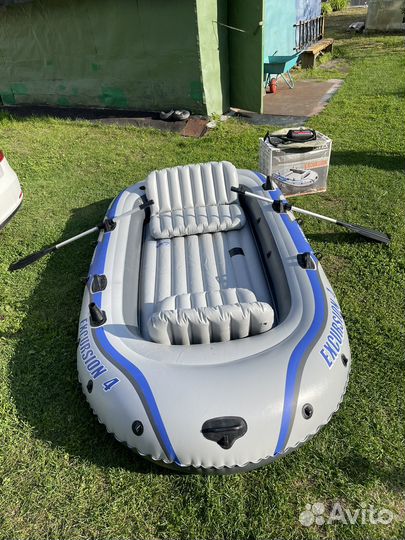 Лодка Intex Excursion 4