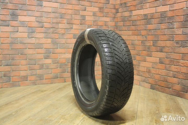 Goodyear UltraGrip Performance Gen-1 235/55 R18