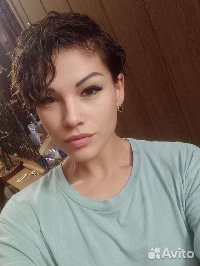 Менеджер, продавец