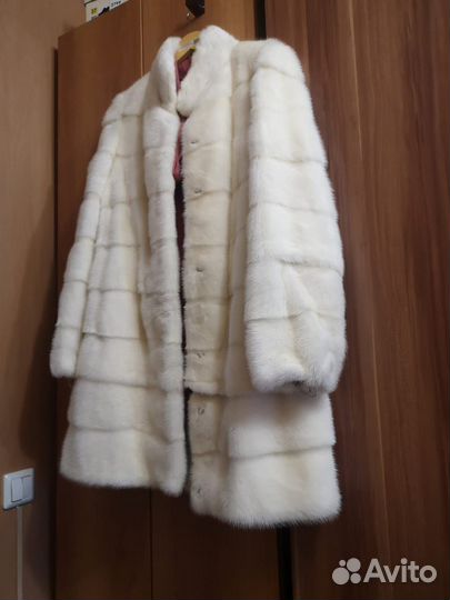 Белая шуба норковая 48 50