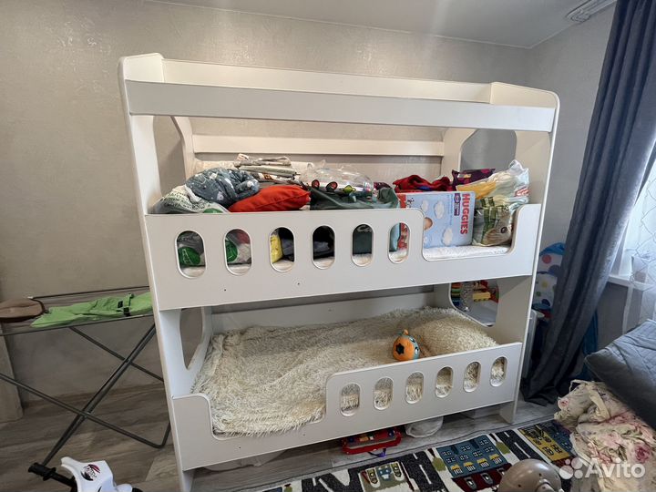 Кровать домик двухъярусная