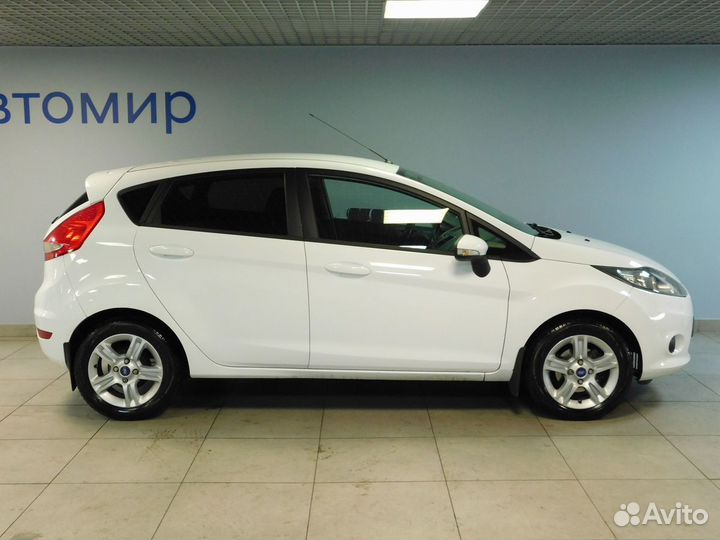 Ford Fiesta 1.4 AT, 2011, 75 942 км