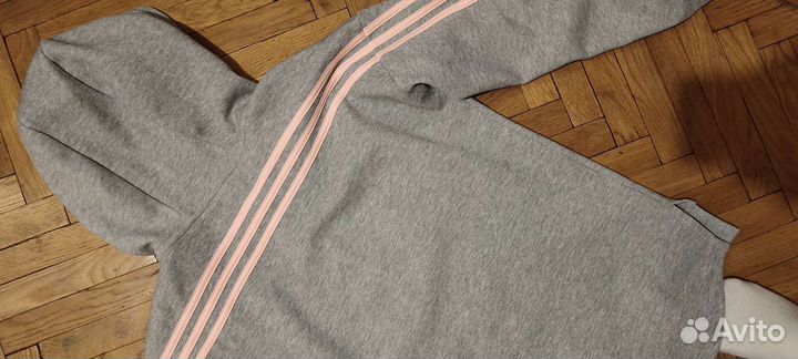 Кофта adidas женская 44