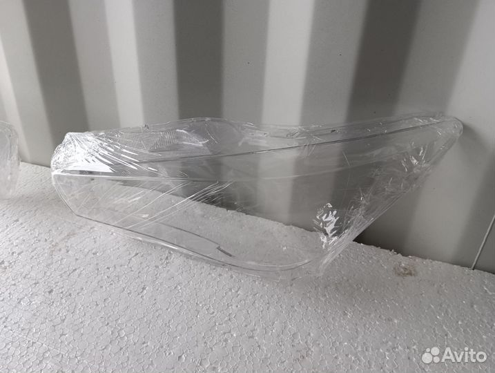 Стекло фары левое / правое Infiniti Q50