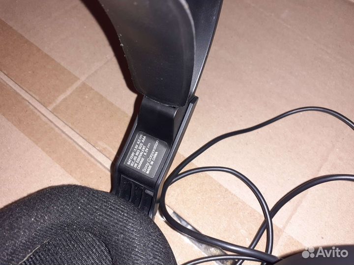 Беспроводные наушники Sony RF810