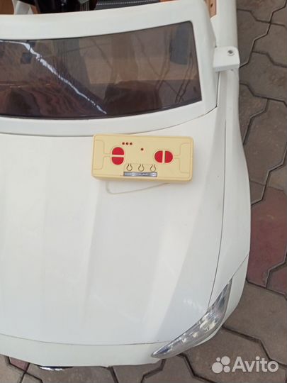 Детский электромобиль