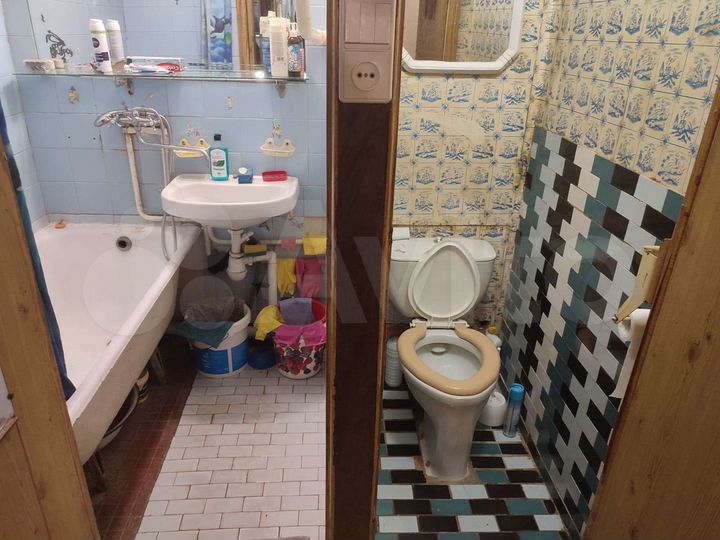 Комната 18 м² в 3-к., 7/12 эт.