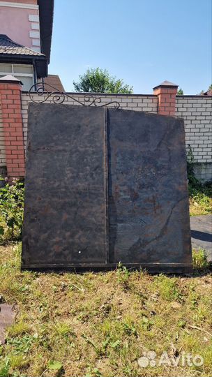 Ворота распашные металлические