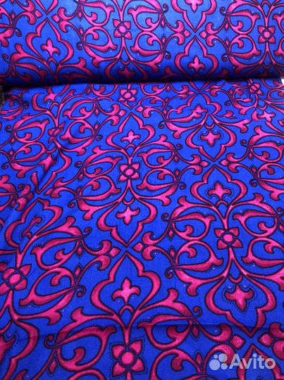 Вискоза розовый рисунок на синем