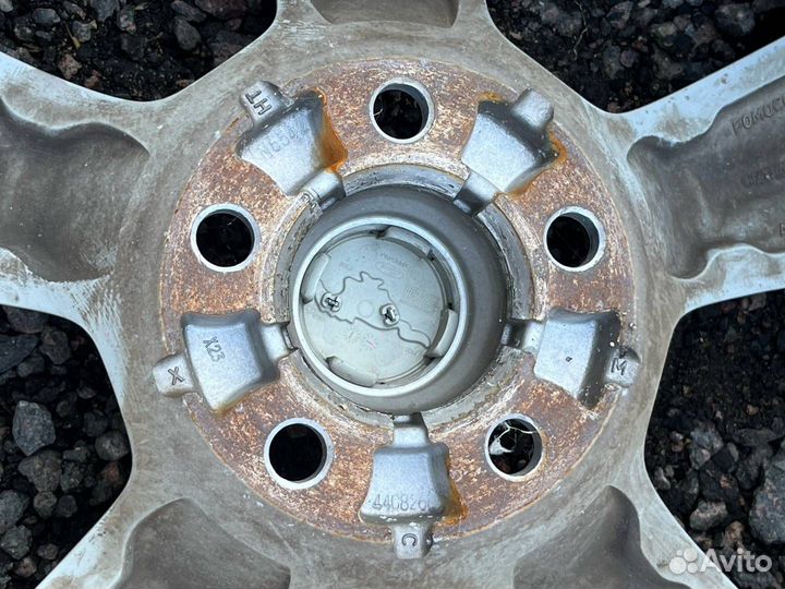 Литой диск R17x7.5 5x114.3