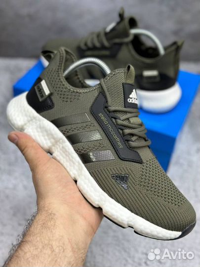 Кроссовки adidas