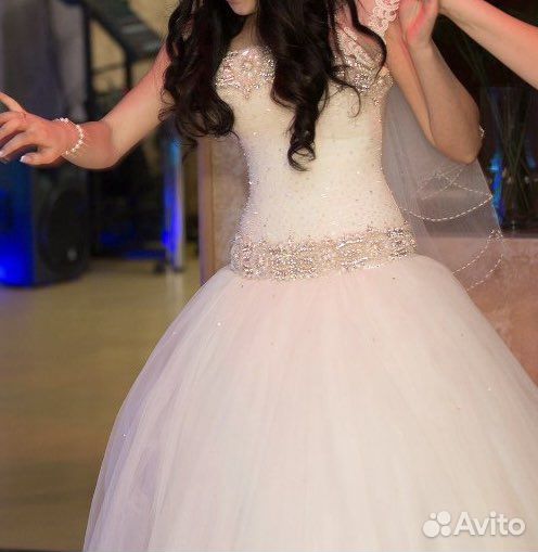 Платье свадебное