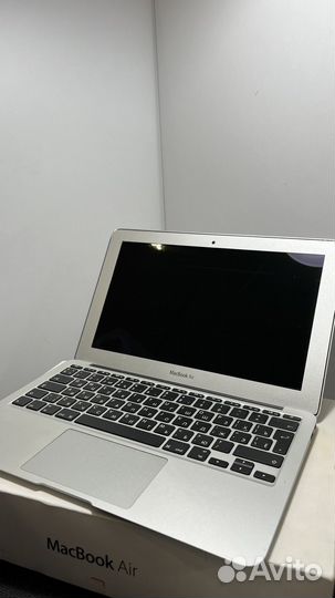Apple MacBook Air 11 a1465
