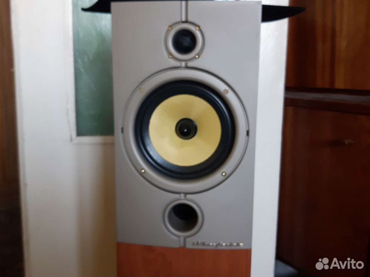 Акустические колонки wharfedale 8.3