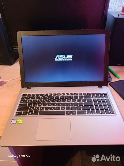 Asus