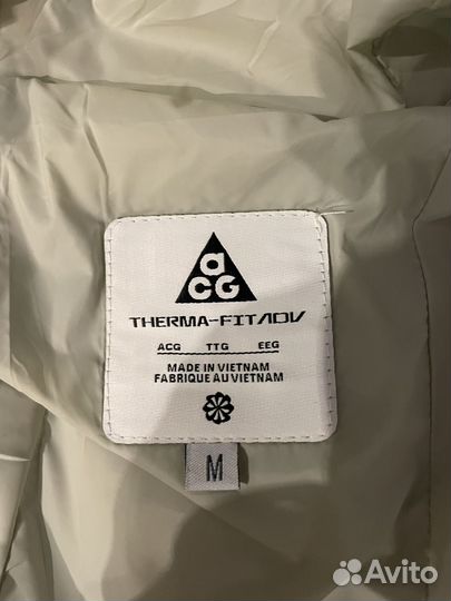 Пуховик nike acg lunar lake