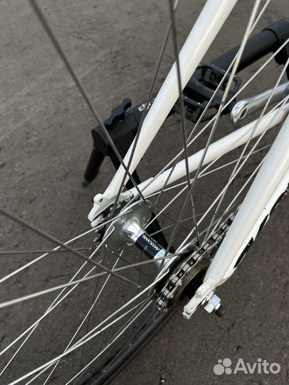 Фикс трековый велосипед kona