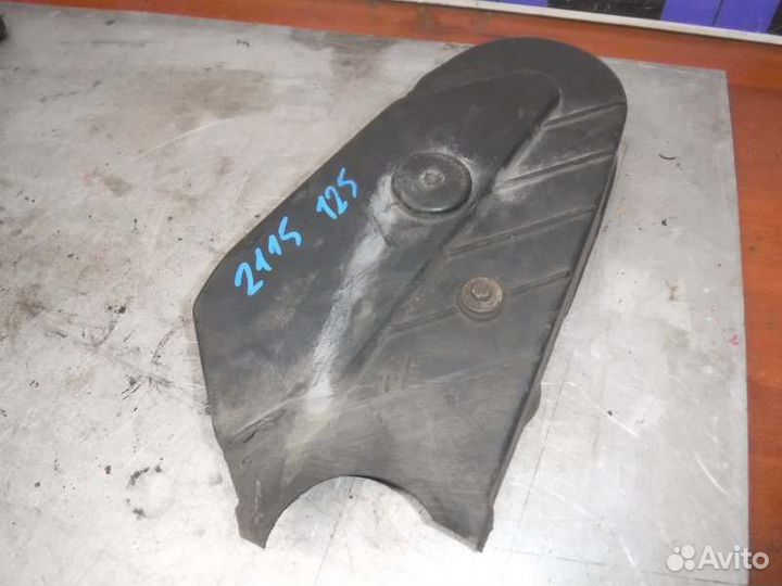 Кожух ремня грм Ваз 2115 1.5 2004