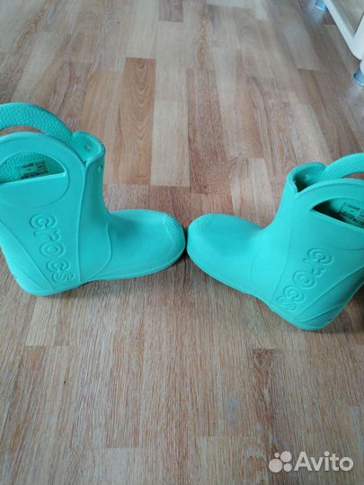 Резиновые сапоги crocs