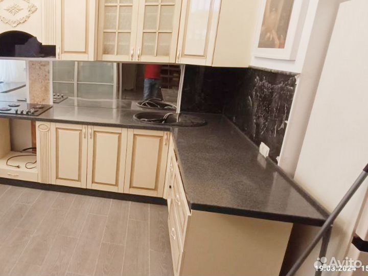 Столешница для кухни Staron Pebble 300х60