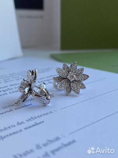 Van Cleef Lotus серьги