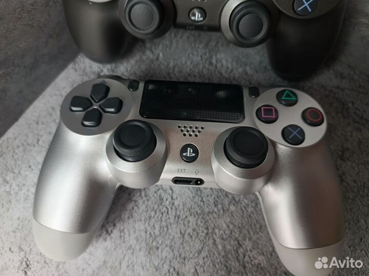 Джойстик для PS4 - dualshock V2 Новые в коробке