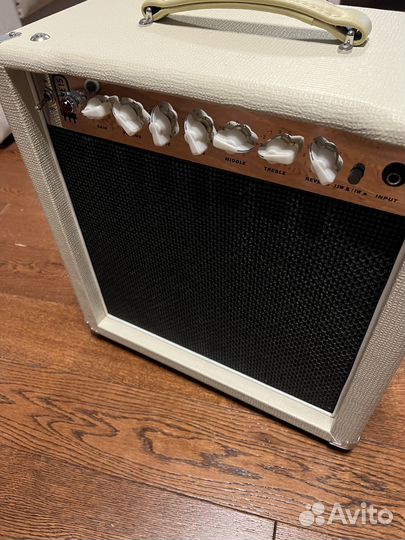 Harley Benton Tube 15