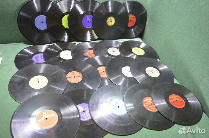 Пластинки шеллаковые, патефонные, много