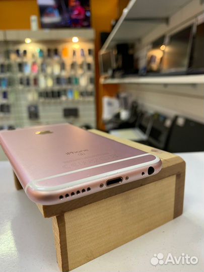 iPhone 6S, 32 ГБ