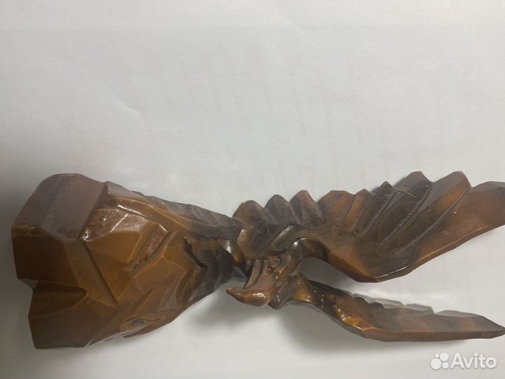 Статуэтка из дерева Орел