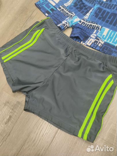 Шорты плавательные