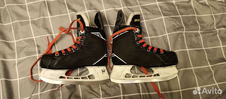 Коньки хоккейные детские y12r