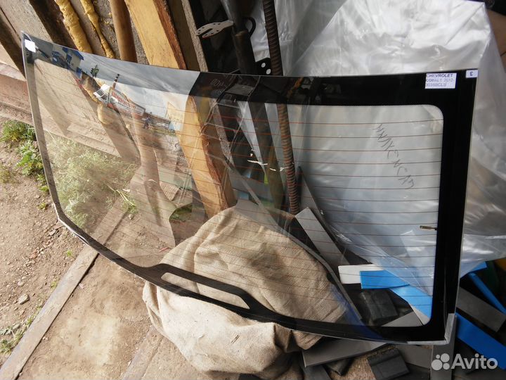 Стекло заднее Шевроле кобальт Chevrolet Cobalt