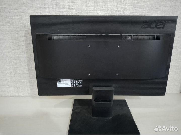 Монитор Acer 22 60gh