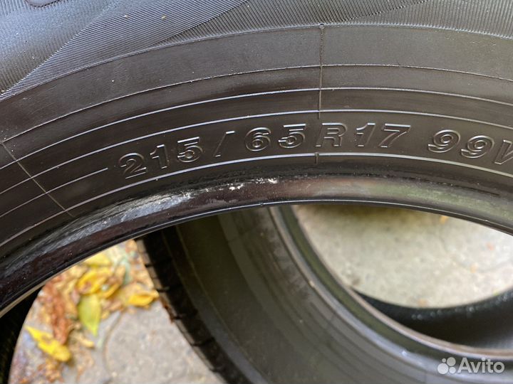 Yokohama BluEarth AE50 215/65 R17 99V