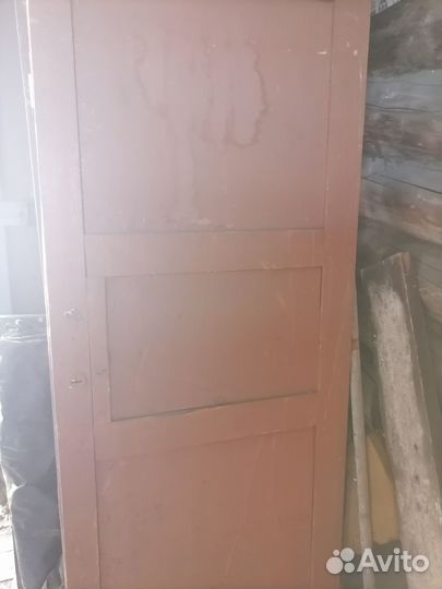 Дверь деревянная бу