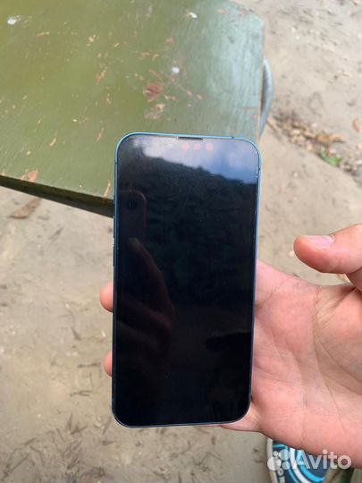 Телефон iPhone 13 128 гб