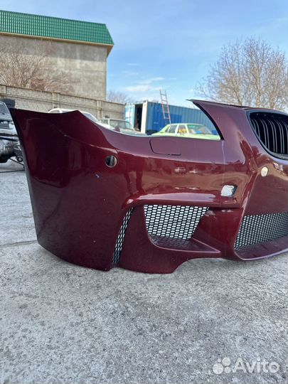 Передний бампер BMW M5 E60