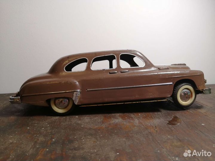 Игрушка машинка Зим газ СССР