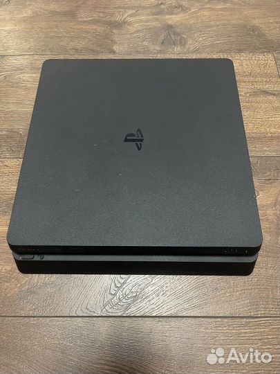 Sony PS4 slim 1tb