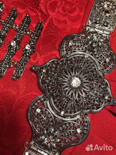 Женские украшения кавказские