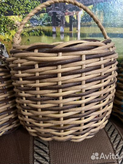 Кашпо из ротанга