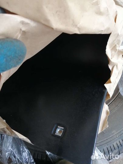 Щиток подножки камаз 5320 левый