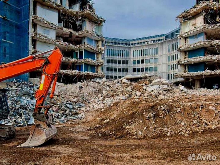 Демонтаж сооружений. Принимаем бой кирпича