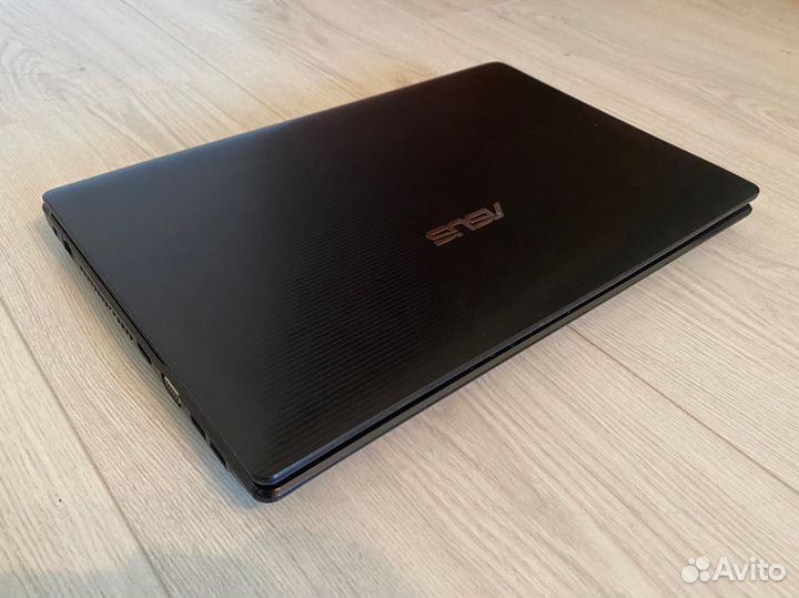 Asus X53U
