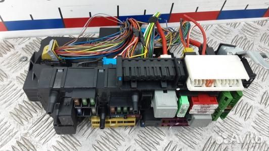 Блок предохранителей mercedes benz E-class W212 (N