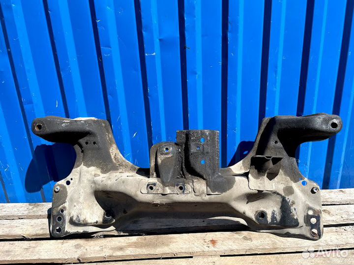 Подрамник передний Rover 400 1 1.4 14K4F 1999